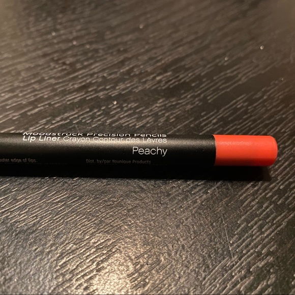 Makeup bundle (NWOT) - Picture 15 of 16